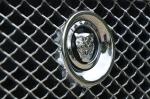 Jaguar XJ 2012 года (UK)